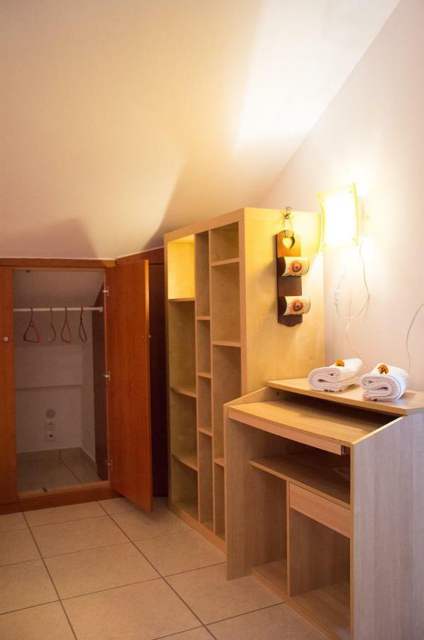 Cozy Maisonette Kamena Vourla Exteriör bild