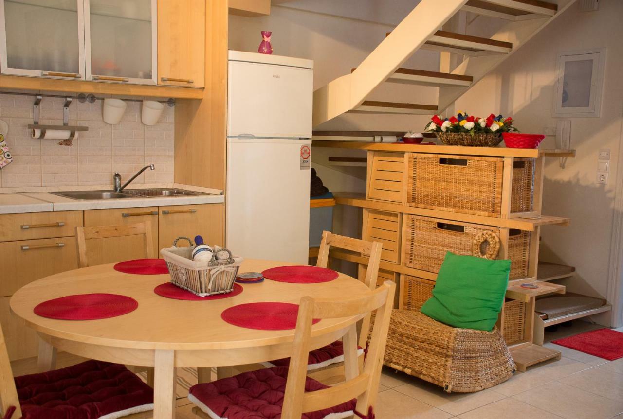 Cozy Maisonette Kamena Vourla Exteriör bild
