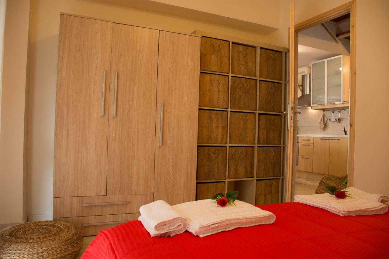 Cozy Maisonette Kamena Vourla Exteriör bild