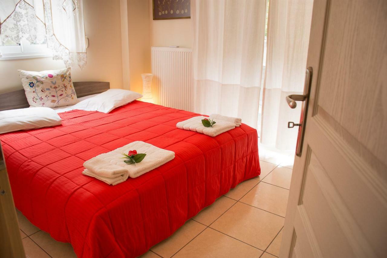 Cozy Maisonette Kamena Vourla Exteriör bild
