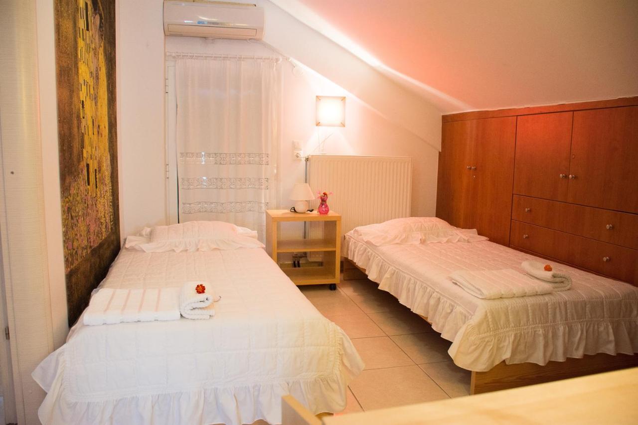 Cozy Maisonette Kamena Vourla Exteriör bild